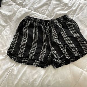 Universal thread linen shorts - XS